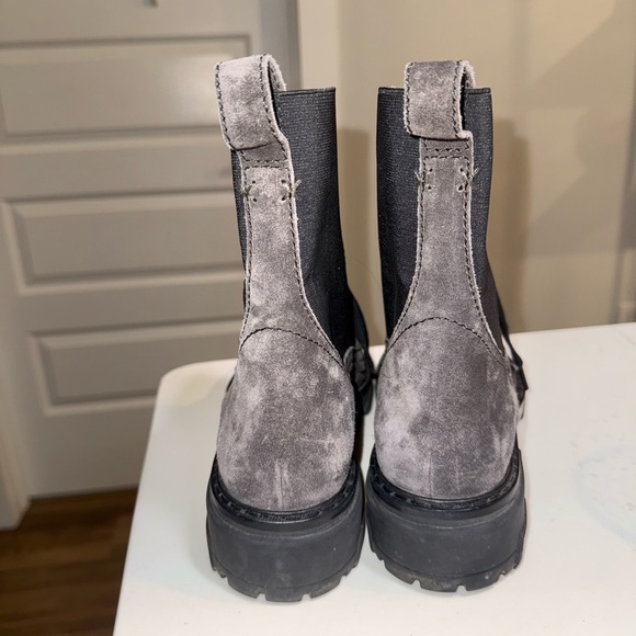 Rag & Bone Shiloh Asphalt Gray Black Suede Lace Up Lug Sole Combat Boots - Picture 6 of 12